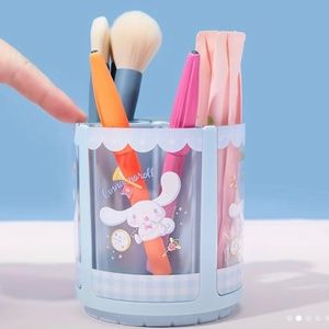 Sanrio Cinnamoroll rotating pen holder
